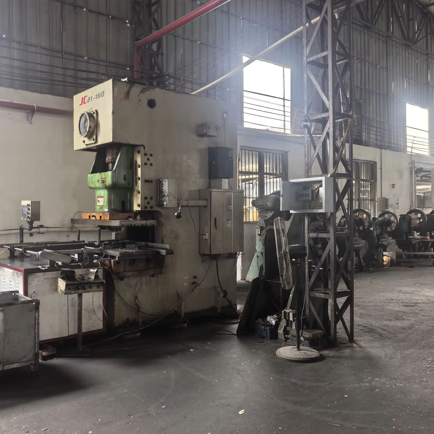 Heavy Duty Locking Drawer Slides Runners with Lock 12 14 16 18 20 22 24 26 28 30 Inch Side Mount Ball Bearing Rails Track Glides